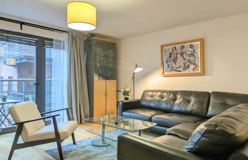 Spacious 2-Bedroom Apt in Heart of City Centre - Foto 9
