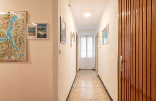 Sciura Elena's Terrace With Lake, Mounts & Valley by Halldis - Foto 30