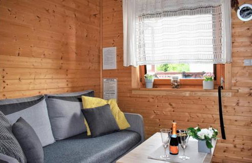 3 Bedroom Amazing Home In Lebieniec - Foto 3