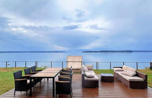 Luxury Bayfront Oasis with Private Beach Access, Near Tulalip Casino and Outlets! - Foto 4