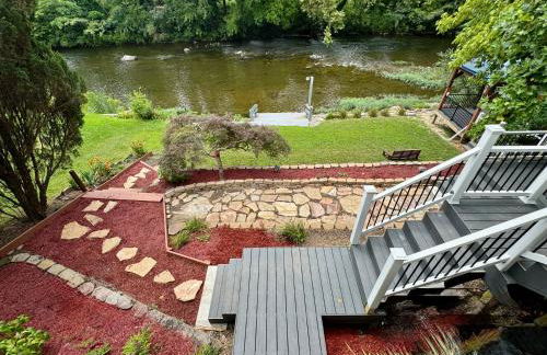 Riverfront Retreat - Foto 2