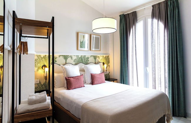 Feelathome San Lorenzo Apartments - Photo 17