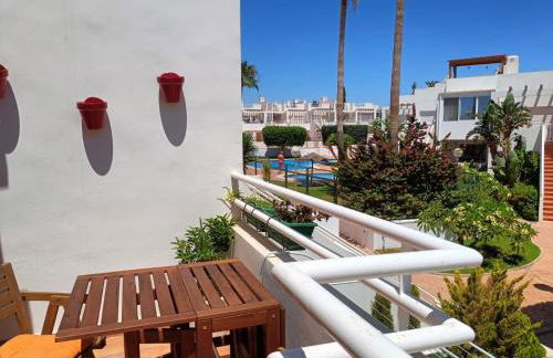 Precioso apartamento con piscina y garage - Foto 48