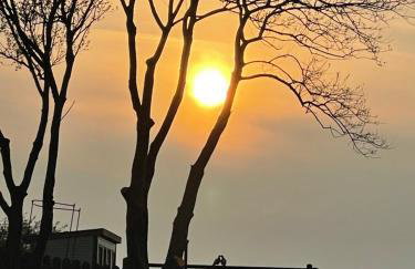 Cuddles & Bubbles Cozy Cabin with jacuzzi spa hot tub - Foto 16