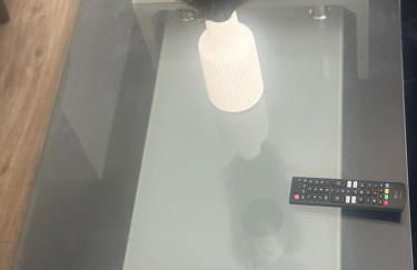 2 Beds Mint drive With Secure car Or Van Park w WiFi-Netflix No Deposit Required - Foto 10