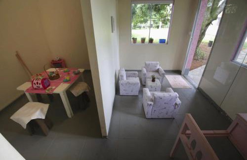 Villa Verde casa espaçosa com piscina e área verde no Lago Norte Brasilia - Foto 13