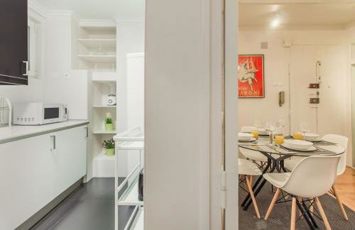 2BR at Chiado Historical Heart of Lisbon - Foto 19