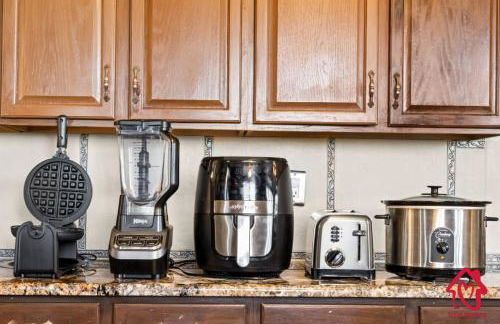 Sandia Sunsets- 8 minutes to Balloon Fiesta Park - Foto 26