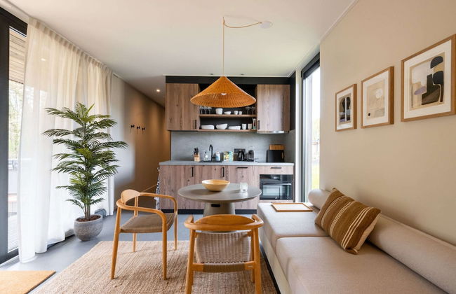 Luxury Villa With hot tub on the Horsterwold - Photo 4