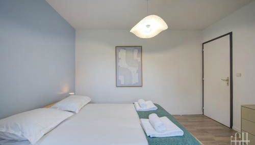 Maison familiale proche hôpital Trousseau - Garage - Photo 4