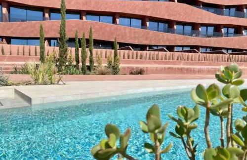 Piscina moderna y elegante 5 - Foto 1