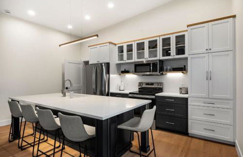 Hygge Hideaway - Breathtaking Lake View & Hot Tub - Foto 11