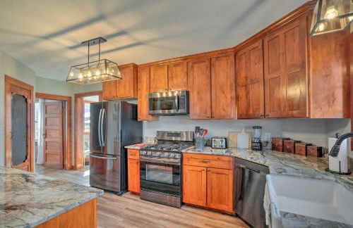 Secluded Bonanza Home with Antique Furnishings - Foto 11