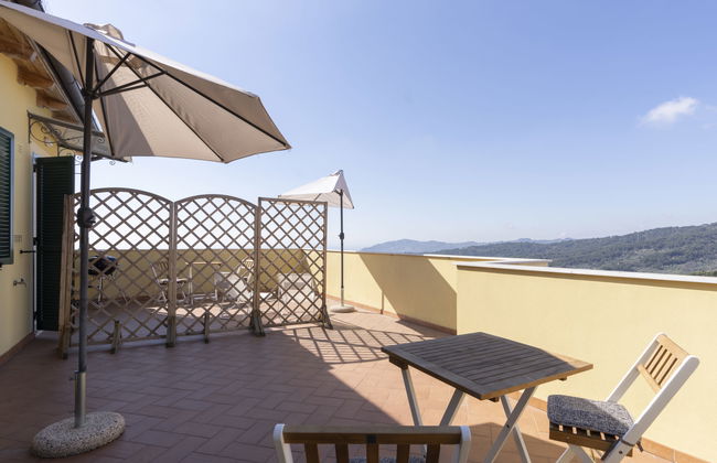 1 bedroom Apartment in San Bartolomeo al Mare with terrace - Photo 5