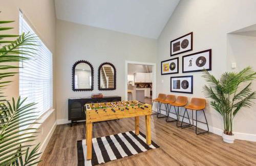 Ultimate Getaway Explore Katy & Houston in Style - Foto 23