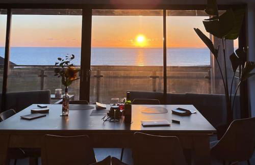 Seafront apartment with spectacular views - Foto 3