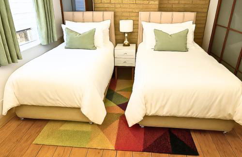 Spacious 3 Bedroom Property, Sleeps 8, Perfect for Business & Leisure in South East London - Foto 8