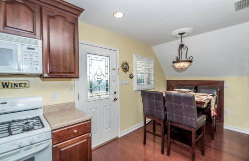 Modern Texas Hill Country Suite Rental for Four near San Antonio - Foto 20