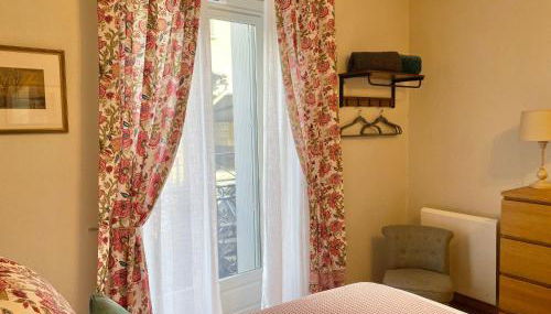 Newly Renovated Ground Floor Apartment close to Thermes - Foto 3