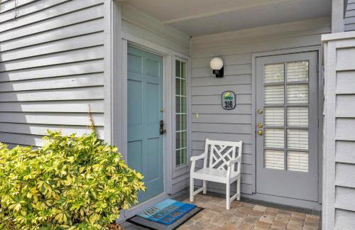 Beachy Vibes - 2BR w lake views & screened sunroom - Foto 17