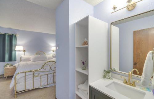 Mtn View Granby Condo with In-Unit Hot Tub! - Foto 16