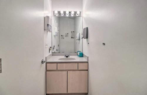 Pet-Friendly Dover Retreat with Yard and Pool Table - Foto 24