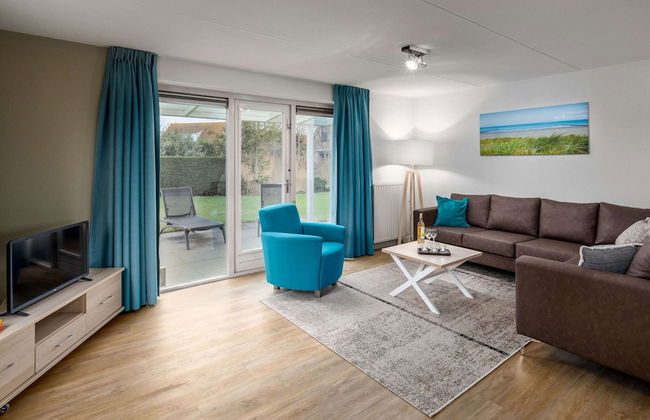 Holiday Home in Zeebad Near the Beach - Photo 4