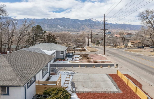 5BD Dog Friendly Family Getaway Near Downtown! - Photo 41