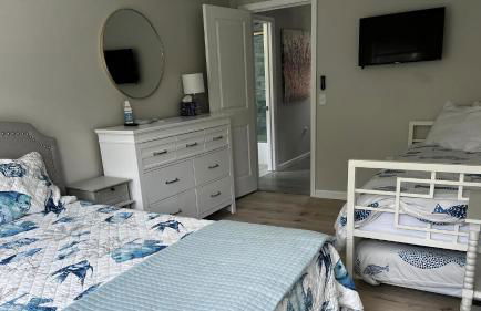 Pet-Friendly Pool Bayside Coastal Cottage - Foto 30