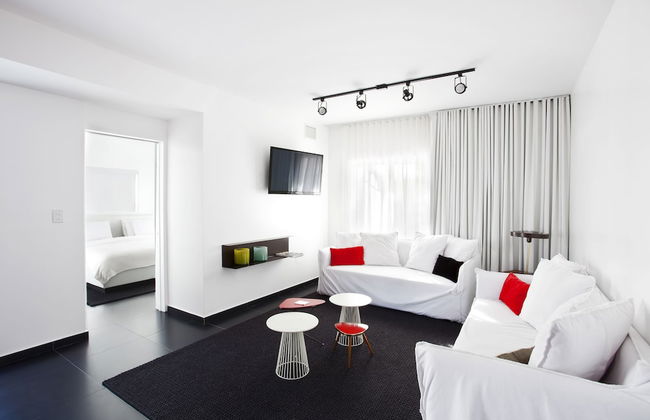 Blanc Kara - Adults Only - Foto 30