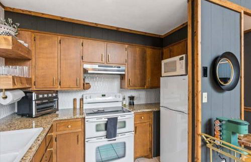 Spacious Lakeview Mountain Cabin - Foto 9