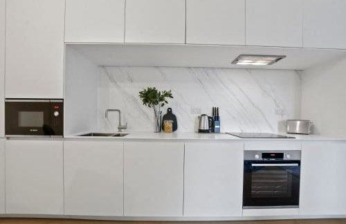 Whitfield Street Residences by Aeria Apartments - Photo 31