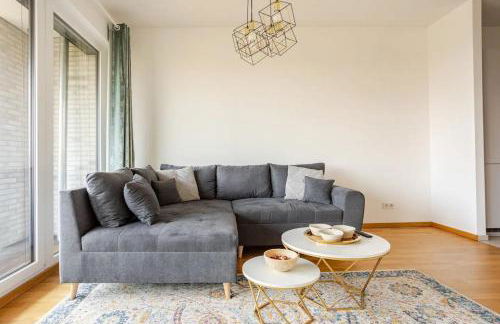 HJ 18 by ROCKCHAIR Apartments l SUPERHOST Status l Super Flat, 2 Bedrooms 2 Bathrooms Balcony Elevator welcomes you! - Foto 17