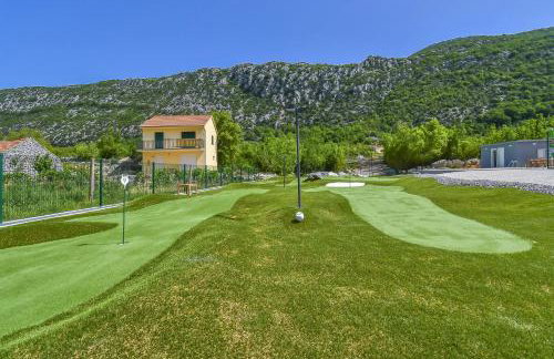 Villa Jure with Heated Pool, Sauna, Tennis Court & Mini Golf - Foto 88