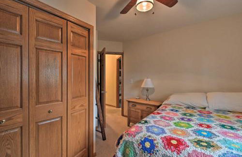 Spacious Lakehouse with Deck, Kayaks, and Dock! - Foto 28