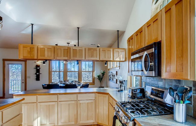 Brilliant Posh Home - Backs to Poudre River Trail - Foto 17