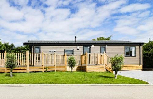 Pinehurst Lodge - Photo 5