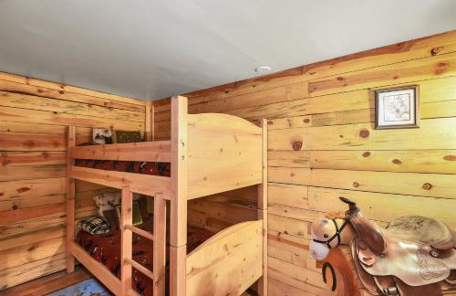 The Bunk House Historic Cabin Firepit Pet-Friendly Near Grand Canyon - Photo 2