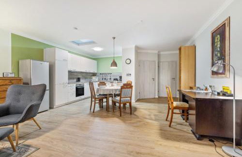 Apartment On The Upper Floor - Photo 3