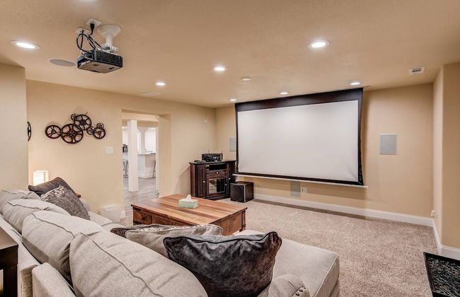 5BR Poe Manor Entertain,hot Tub+has Everything! - Foto 28