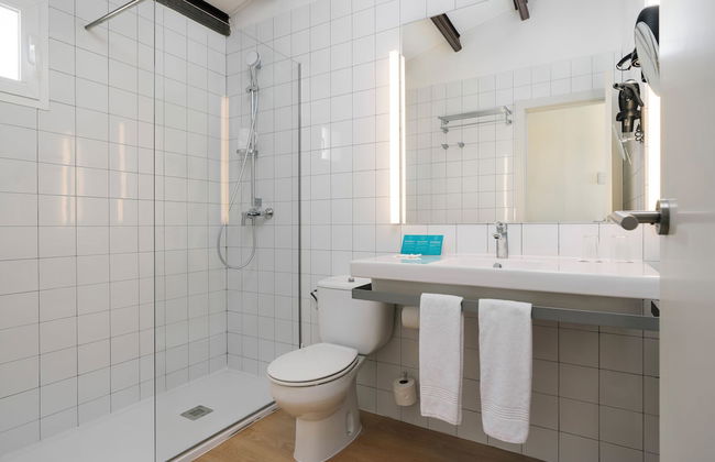 AluaSun Far Menorca Hotel - Photo 9