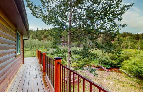 Deck and Mtn Views! Family A-Frame Cabin in Bailey - Foto 21