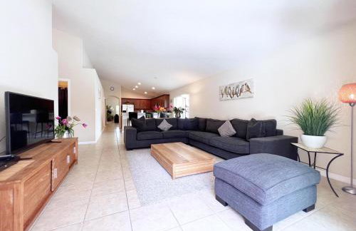 Last Minute Disney Getaway Private Pool Hot Tub Game Room. Book Now 98225 - Foto 14