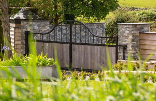 Bell House - Photo 36