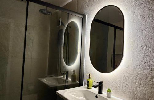 Detached Modern Flat 8 Min Walk to Pudsey Station - Foto 17