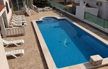 Amarella Costa Dorada - Villa mediterránea con piscina ideal para grupos y familias - Foto 3