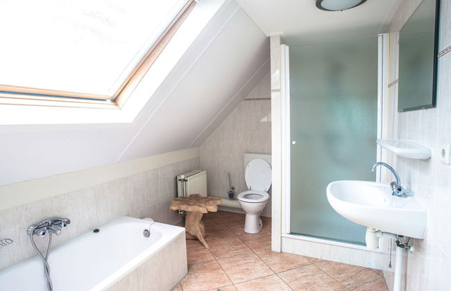 Chic Stay by the Water - Foto 12