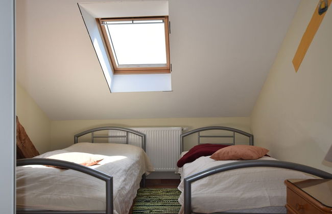 Rustic-style Apartment in Buschenhagen With Garden - Photo 8