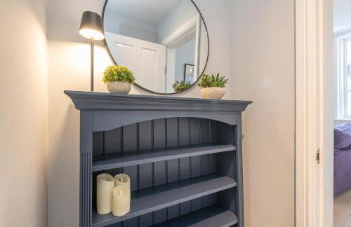 Contractors Business Families Relocation Accommodation enjoy Fast WiFi Large Screen Smart TV and SKY Sports in this Spotless Ground Floor apartment - Foto 14