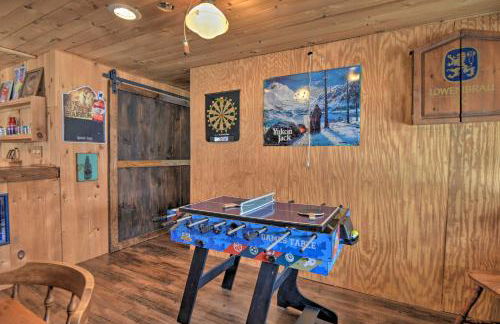 Rustic Madison Treehouse Cabin with Game Room! - Foto 32